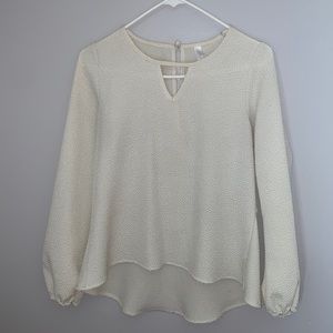 Xhilaration off white blouse